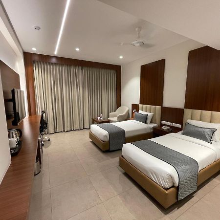Jubilee Park Hotel ไฮเดอราบัด ภายนอก รูปภาพ