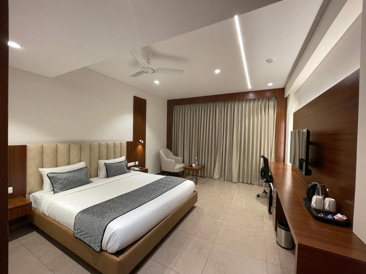 Jubilee Park Hotel ไฮเดอราบัด ภายนอก รูปภาพ